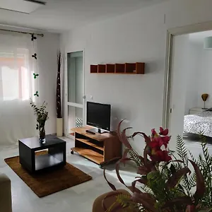 apartamento-pilar-malaga-centro.hotelsinnerja.org/